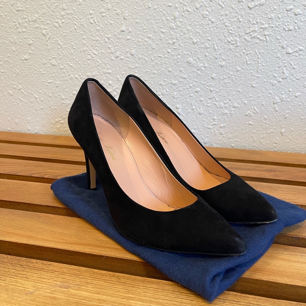 Brooks Brothers Black Women's Pumps size 9 fits 8.5